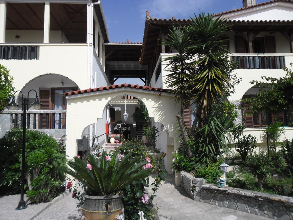 Villa Maria Chrani Eksteriør bilde